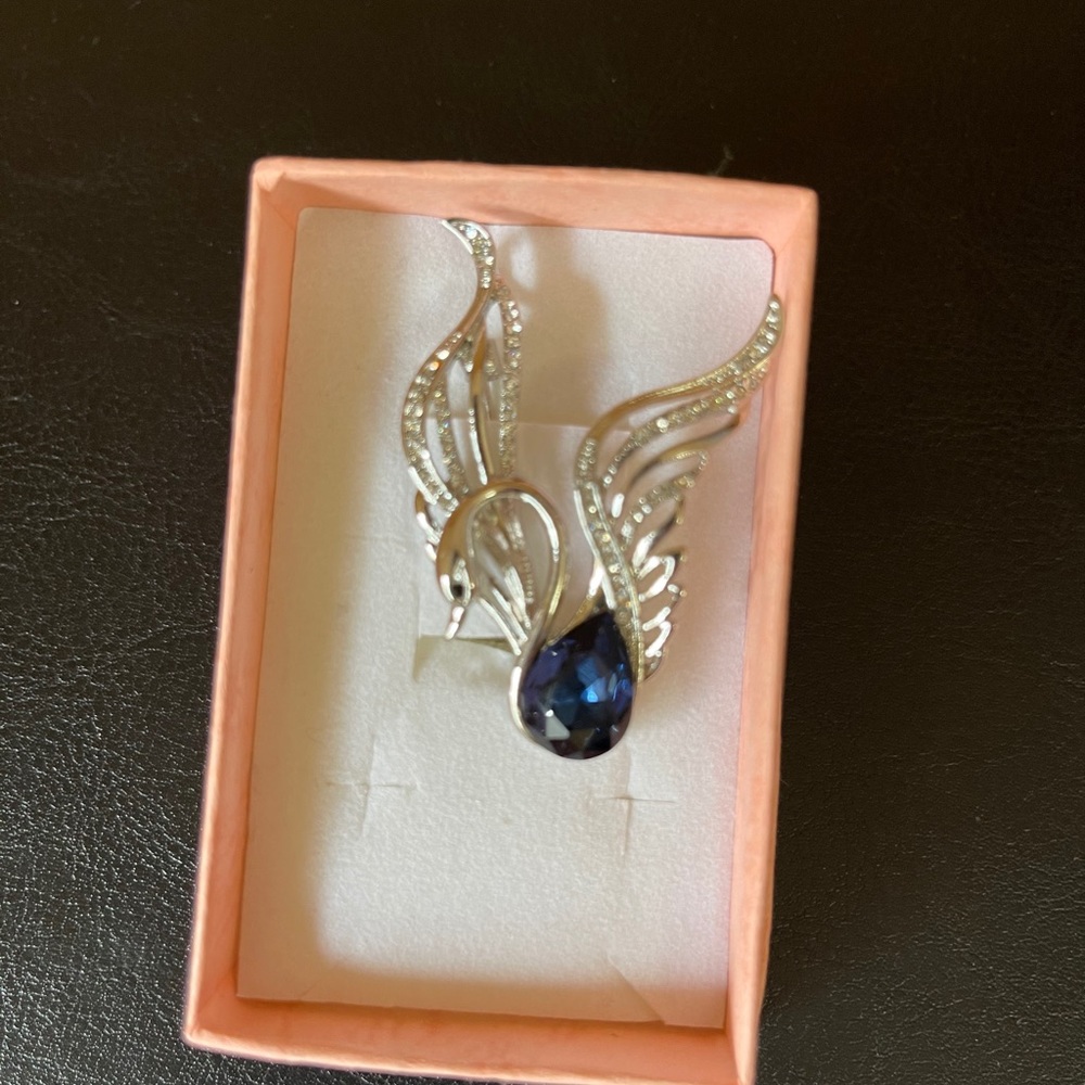 Swan Pendant